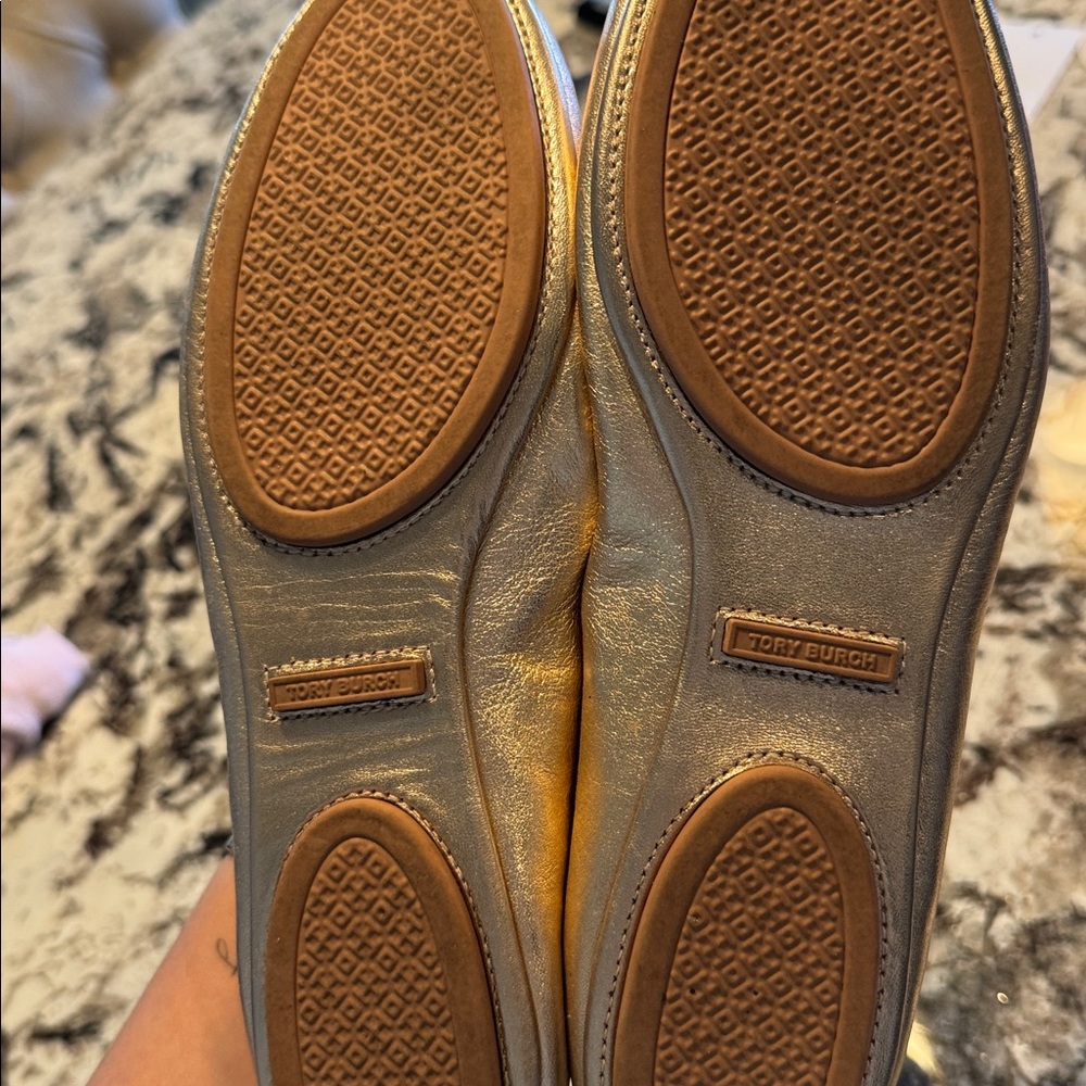 Women’s Tory Burch Flats - Picture 4 of 4